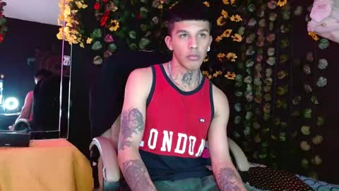 Snapshot of baby_gio chatting on December 12, 6:36 am OF GxoXabs online show from December 12, 6:36 am