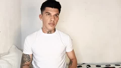 Snapshot of baby_gio chatting on February 25, 6:36 am OF GxoXabs online show from February 25, 6:36 am