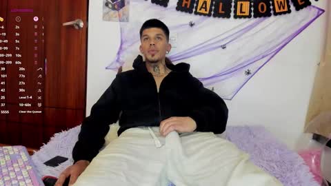 Snapshot of baby_gio chatting on October 10, 12:04 pm OF GxoXabs online show from October 10, 12:04 pm