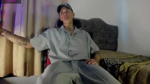 OF GxoXabs online show from December 2, 9:21 pm