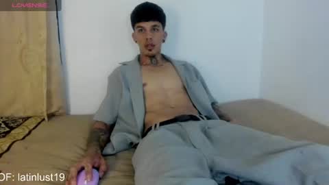 Snapshot of baby_gio chatting on July 3, 6:36 pm OF GxoXabs online show from July 3, 6:36 pm