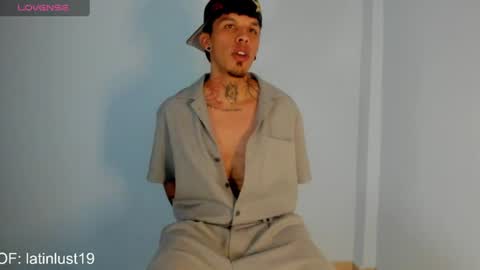 Snapshot of baby_gio chatting on July 17, 7:19 pm OF GxoXabs online show from July 17, 7:19 pm