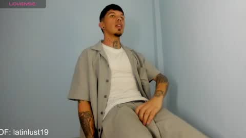 Snapshot of baby_gio chatting on August 3, 6:00 pm OF GxoXabs online show from August 3, 6:00 pm