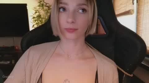 baby gopn1k online show from March 25, 5:57 am