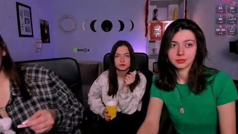 baby online show from April 20, 7:15 pm