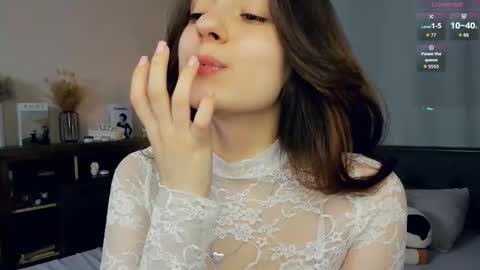 Emily online show from September 30, 7:24 am