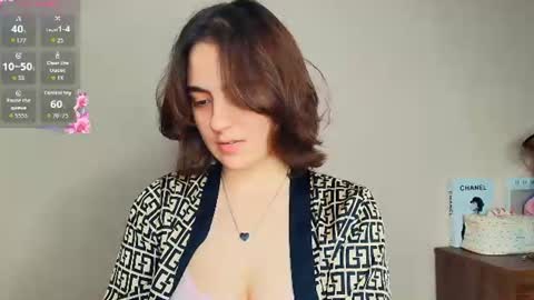 Emily online show from July 12, 7:21 am