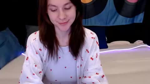 baby_kitte online show from December 22, 3:00 am