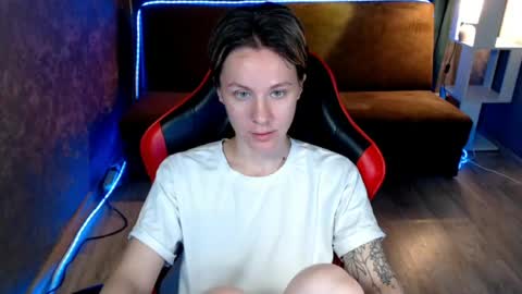 baby_kitte online show from July 28, 3:02 am