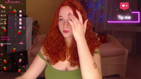 Snapshot of baby_little_fox chatting on September 30, 1:49 pm baby_little_fox online show from September 30, 1:49 pm