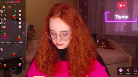 Snapshot of baby_little_fox chatting on October 1, 11:38 am baby_little_fox online show from October 1, 11:38 am