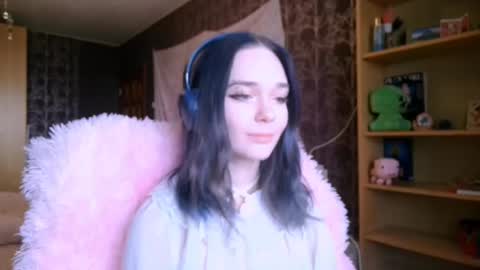 Alice online show from May 4, 8:32 am