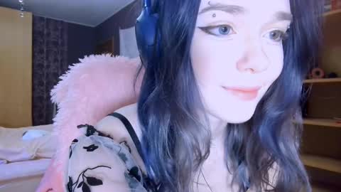 Snapshot of baby_onface chatting on May 20, 3:51 pm Alice online show from May 20, 3:51 pm