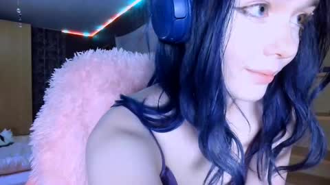 Snapshot of baby_onface chatting on May 30, 6:27 pm Alice online show from May 30, 6:27 pm