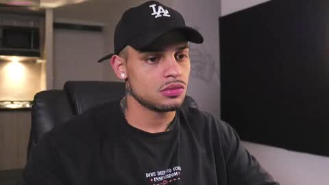 baby_rausch online show from March 8, 9:39 am