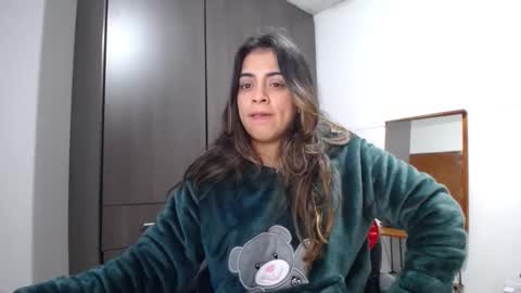 Snapshot of baby_roose chatting on January 5, 4:04 am Baby online show from January 5, 4:04 am