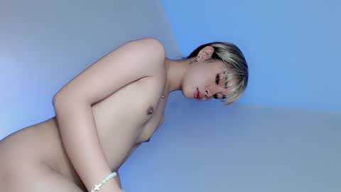 Snapshot of baby_sabrina19 chatting on January 5, 3:45 pm baby_sabrina19 online show from January 5, 3:45 pm