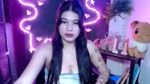 mae online show from November 7, 9:59 pm