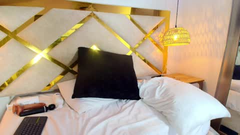 baby_scarleth_ online show from April 9, 4:45 am