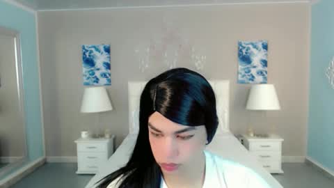 KENDALL online show from October 18, 7:14 pm