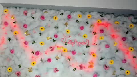 Aylin  online show from February 11, 8:58 am