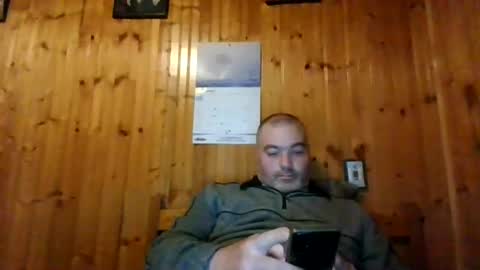 Snapshot of babybaby83 chatting on January 12, 11:47 pm Darren online show from January 12, 11:47 pm