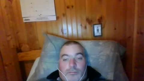 Snapshot of babybaby83 chatting on January 23, 3:37 am Darren online show from January 23, 3:37 am