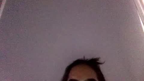 Snapshot of babyblue2110 chatting on April 11, 7:18 pm babyblue2110 online show from April 11, 7:18 pm