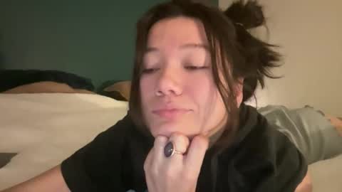 ava online show from February 22, 1:53 pm