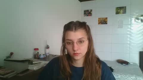 babydemon6 online show from November 12, 7:13 pm