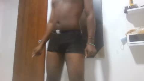 Snapshot of babydm26 chatting on August 10, 6:39 am babydm26 online show from August 10, 6:39 am