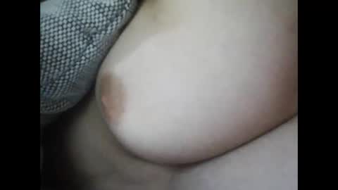 Snapshot of babydollxoxoxo123 chatting on May 24, 7:41 pm babydollxoxoxo123 online show from May 24, 7:41 pm