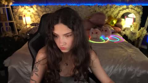 Snapshot of babyflowerr chatting on May 20, 6:58 pm Sasha online show from May 20, 6:58 pm