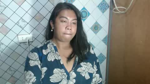 Snapshot of babyfreya_ chatting on February 18, 3:13 am Freya online show from February 18, 3:13 am