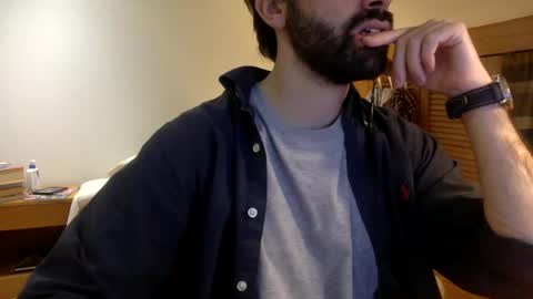 Tom A.    online show from December 12, 6:21 pm