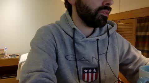 Tom A.    online show from December 13, 4:05 pm