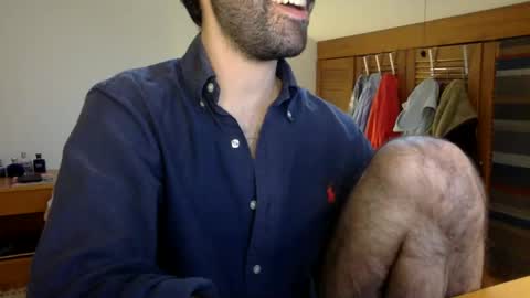 Tom A.    online show from November 8, 1:00 pm