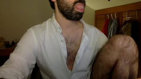 Tom A.    online show from November 23, 12:43 am