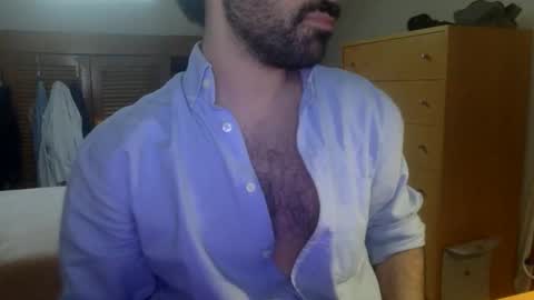 Snapshot of babyhardy chatting on May 26, 10:55 am Tom A. online show from May 26, 10:55 am