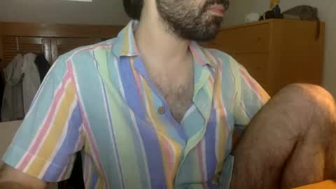 Snapshot of babyhardy chatting on May 31, 9:38 am Tom A. online show from May 31, 9:38 am
