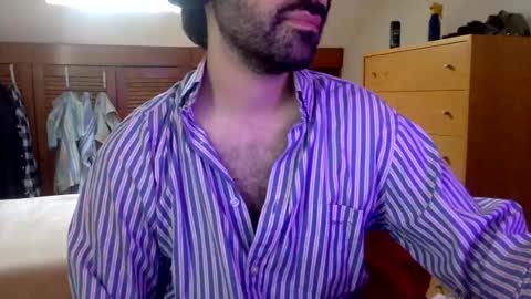 Snapshot of babyhardy chatting on June 14, 12:07 pm Tom A. online show from June 14, 12:07 pm