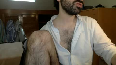Snapshot of babyhardy chatting on June 17, 11:23 am Tom A. online show from June 17, 11:23 am
