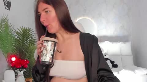 Sophia online show from September 15, 3:39 am