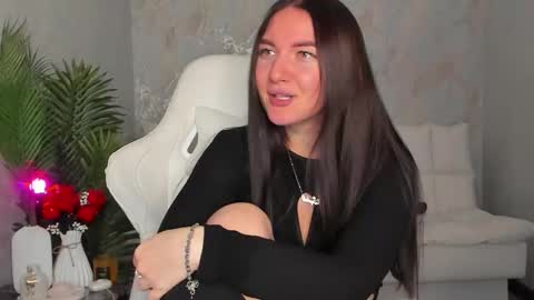 Sophia online show from September 28, 3:23 am