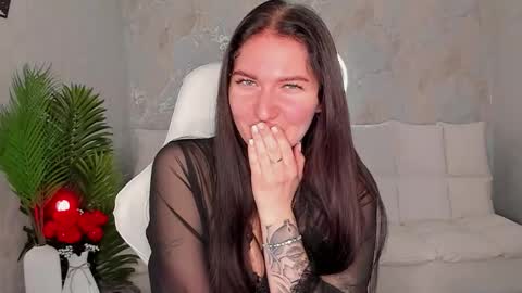 Sophia online show from November 23, 3:28 am