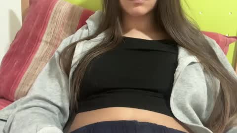 babykisssss online show from February 26, 8:54 pm