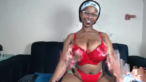 babyluciax online show from July 12, 4:09 pm