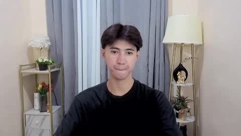 Snapshot of babymasterbater chatting on May 5, 12:13 pm call me james online show from May 5, 12:13 pm