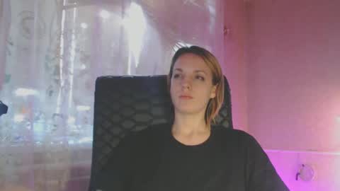 Snapshot of babymuro4ka chatting on January 12, 7:00 am Sonya online show from January 12, 7:00 am