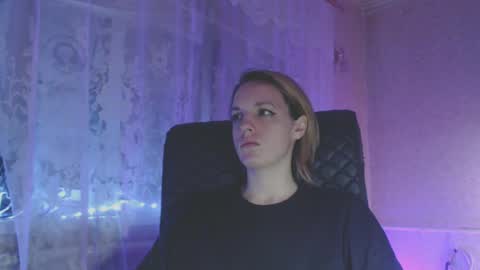 Snapshot of babymuro4ka chatting on January 16, 2:09 am Sonya online show from January 16, 2:09 am